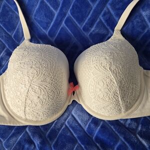 Victoria Secret Lace Bra